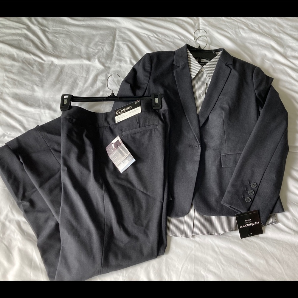 NWT Liz Claiborne Suit, Heather Charcoal Color